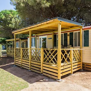 Kemping Camping Adria Mobile Homes In Brioni Sunny Camping Póla