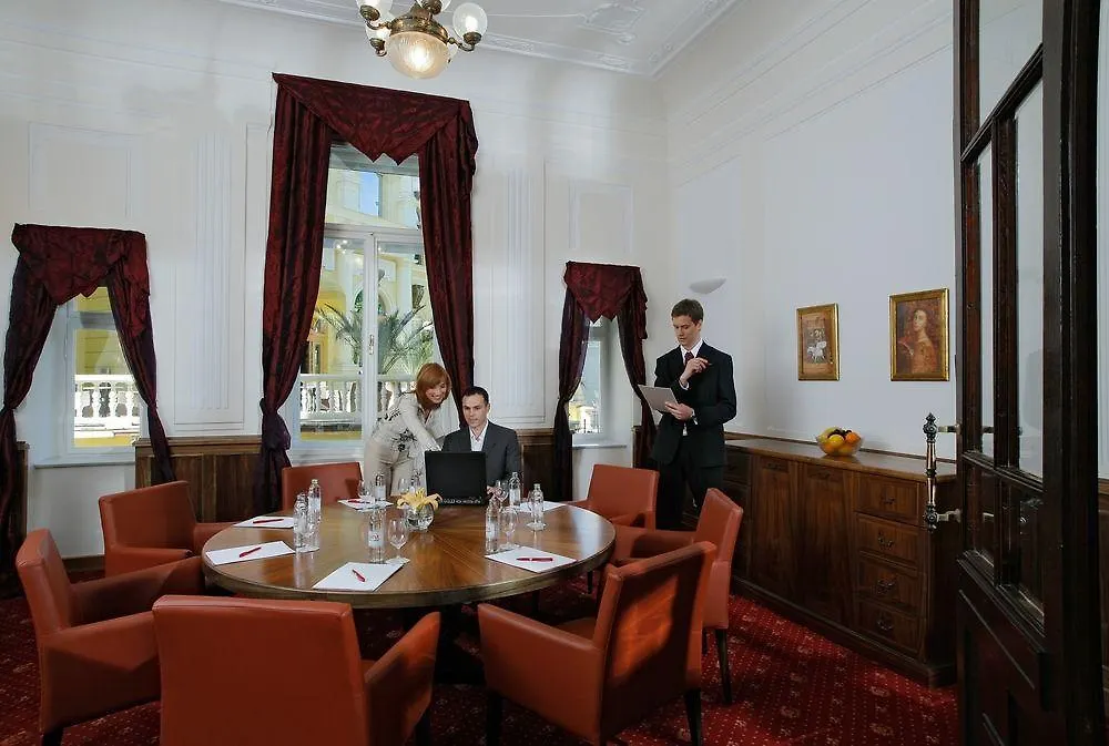 Bristol Hotel Опатия