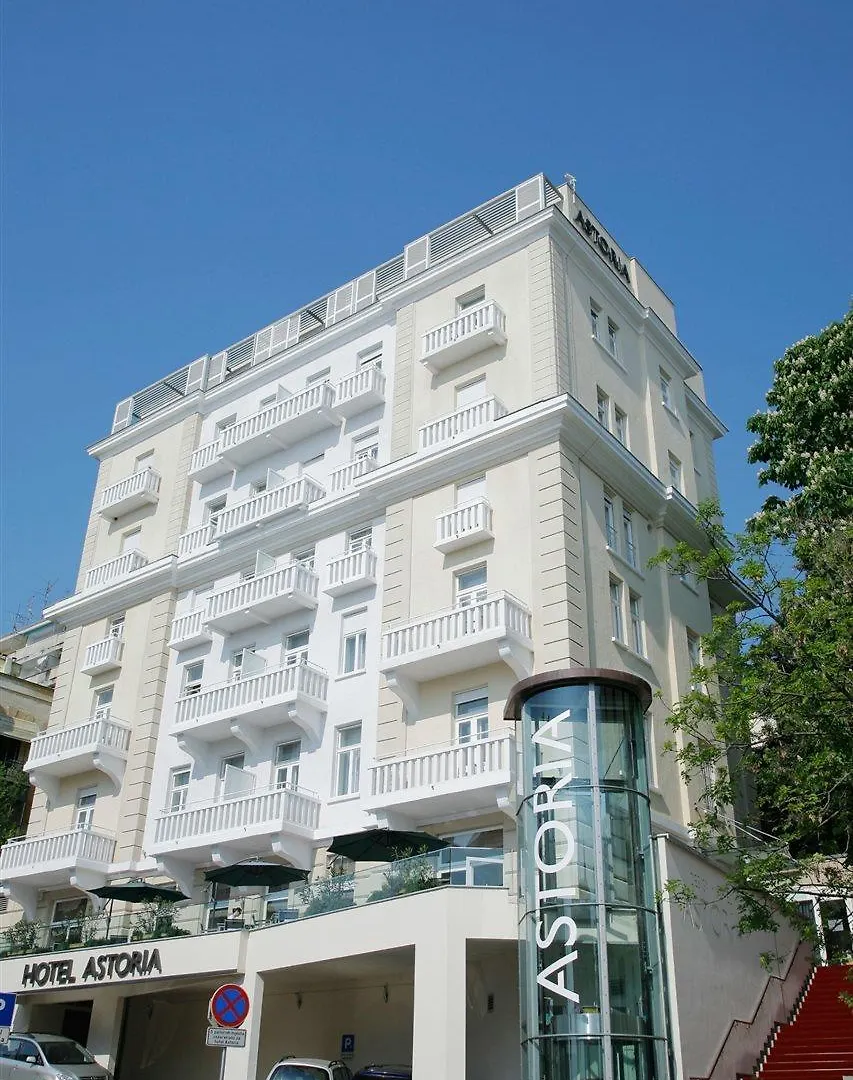 Bristol Hotel Опатия